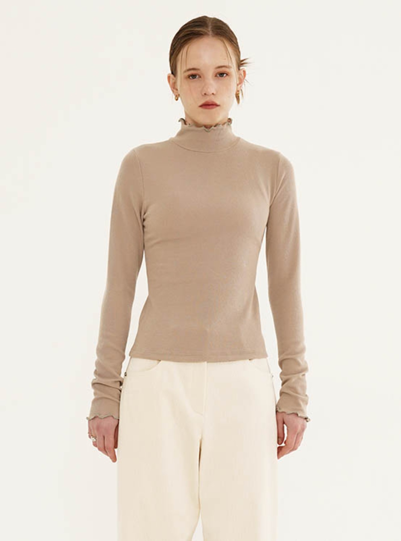 Turtle Neck Solid T-Shirts in Beige VW2AE327-91