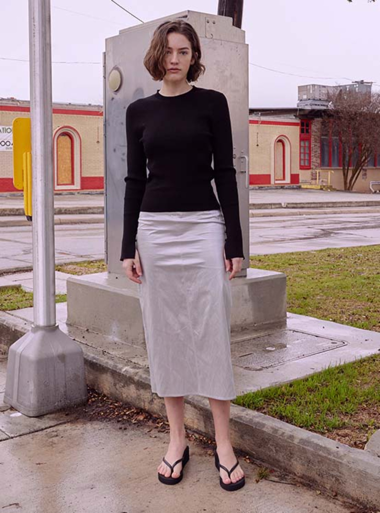Metallic Skirt in Sliver VW3SS092-15