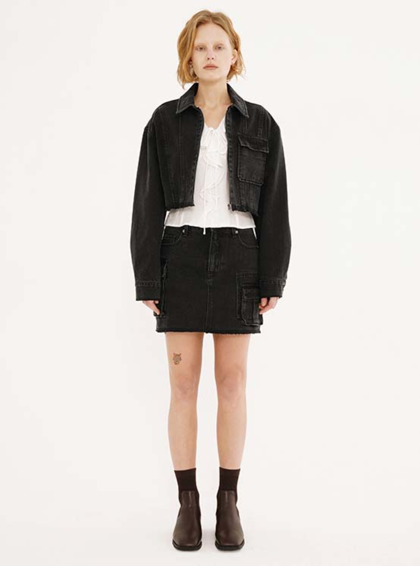 Denim Pocket Mini Skirt in Black VJ3SS101-10
